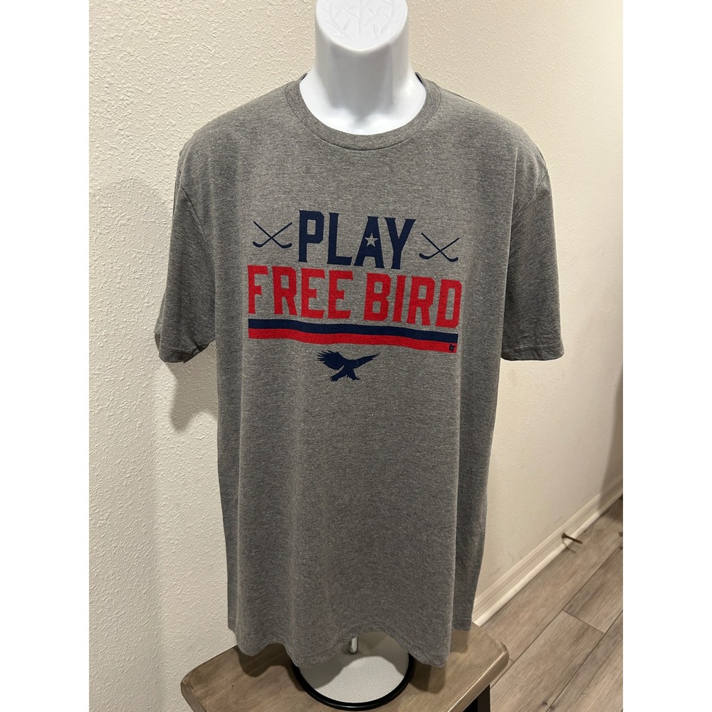 BreakingT Play Free Bird Graphic T-Shirt Short Sleeve Mens L Gray Hockey Tee NWT